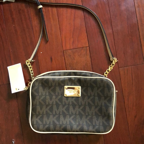 Michael Kors jet set crossbody - Picture 3 of 3